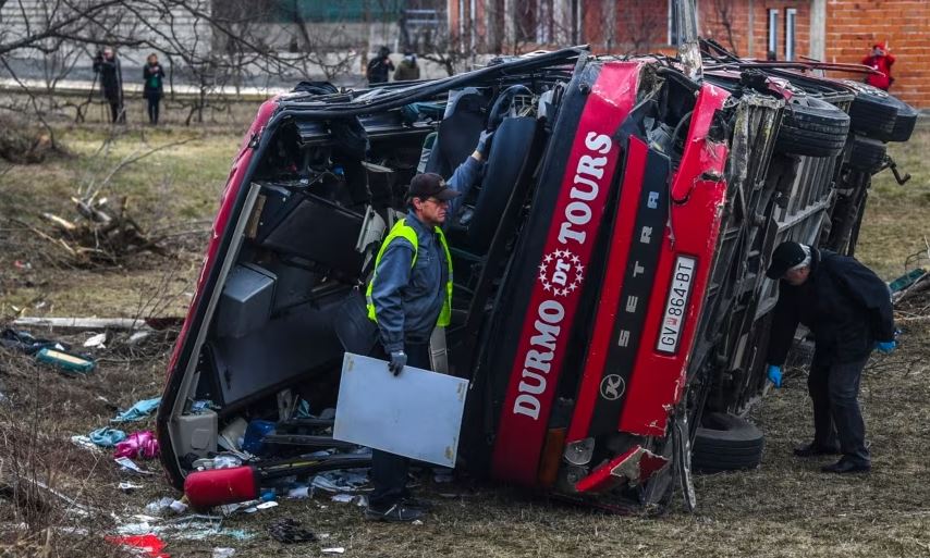 Aksidenti tragjik me 16 t&euml; vdekur n&euml; Shkup, 39 vite burg p&euml;r
