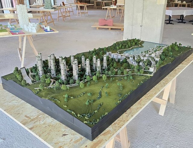 VIDEO+FOTO Kullat 30-katëshe të Bardhjusit dhe Erionit në Liqenin