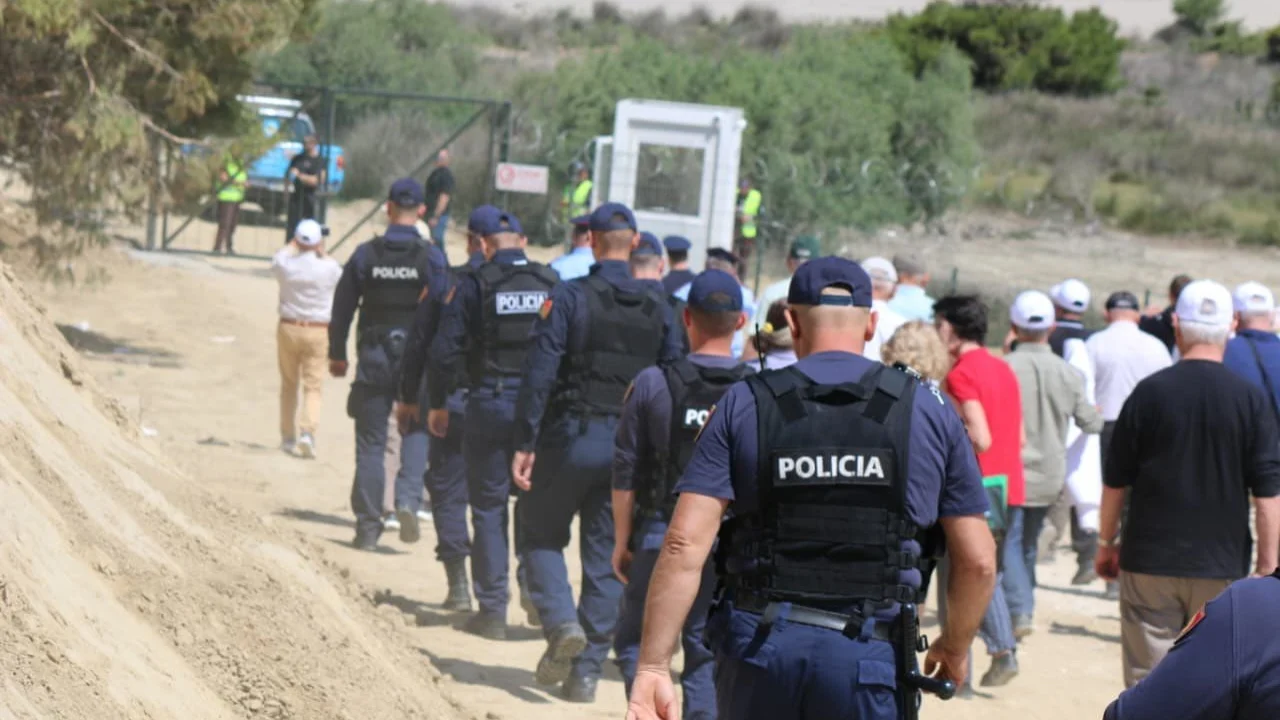Ministria e Jashtme greke reagon p&euml;r Zv&euml;rnecin: T&euml; respektohet