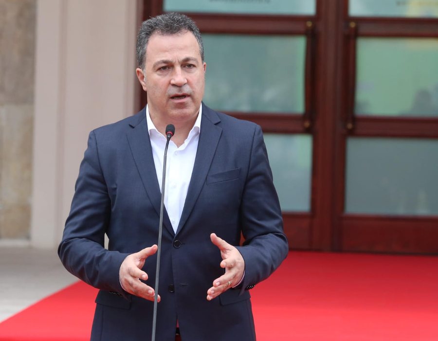 A &euml;sht&euml; Shqip&euml;ria shteti ku Kosova mund t&euml; ngrej&euml; padi