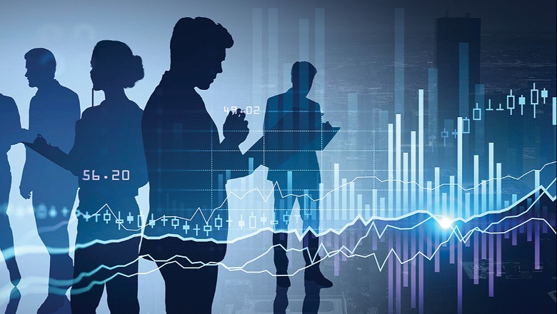 “Ekonomia shqiptare, rritje të moderuar në 2025-2027” -