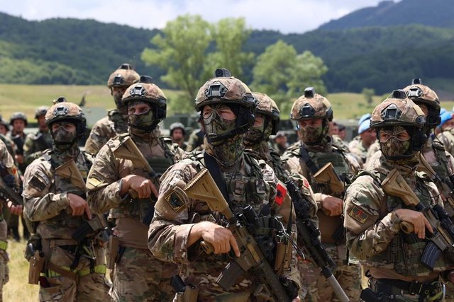 Plani i mbrojtjes s&euml; BE, Shqip&euml;ria mund t&euml; p&euml;rfitoj&euml;