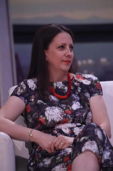 Identikiti psiko-social, si të njihni njerëzit si Jetnor Zhaboli
