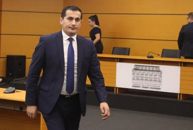 Profilet e 4 kandidatëve që synojnë vendin e KRYEPROKURORIT