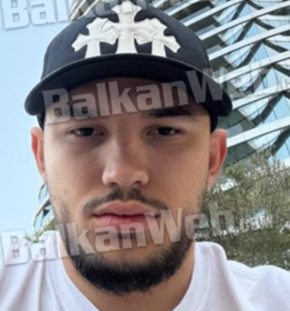 FOTO / 19-vjeçari i dhunuar me shkopa bejsbolli te "Rolling