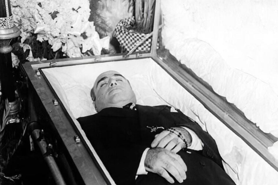 Al Capone vdiq 48 vjeç, por kishte mendjen e një 12-vjeçari/
